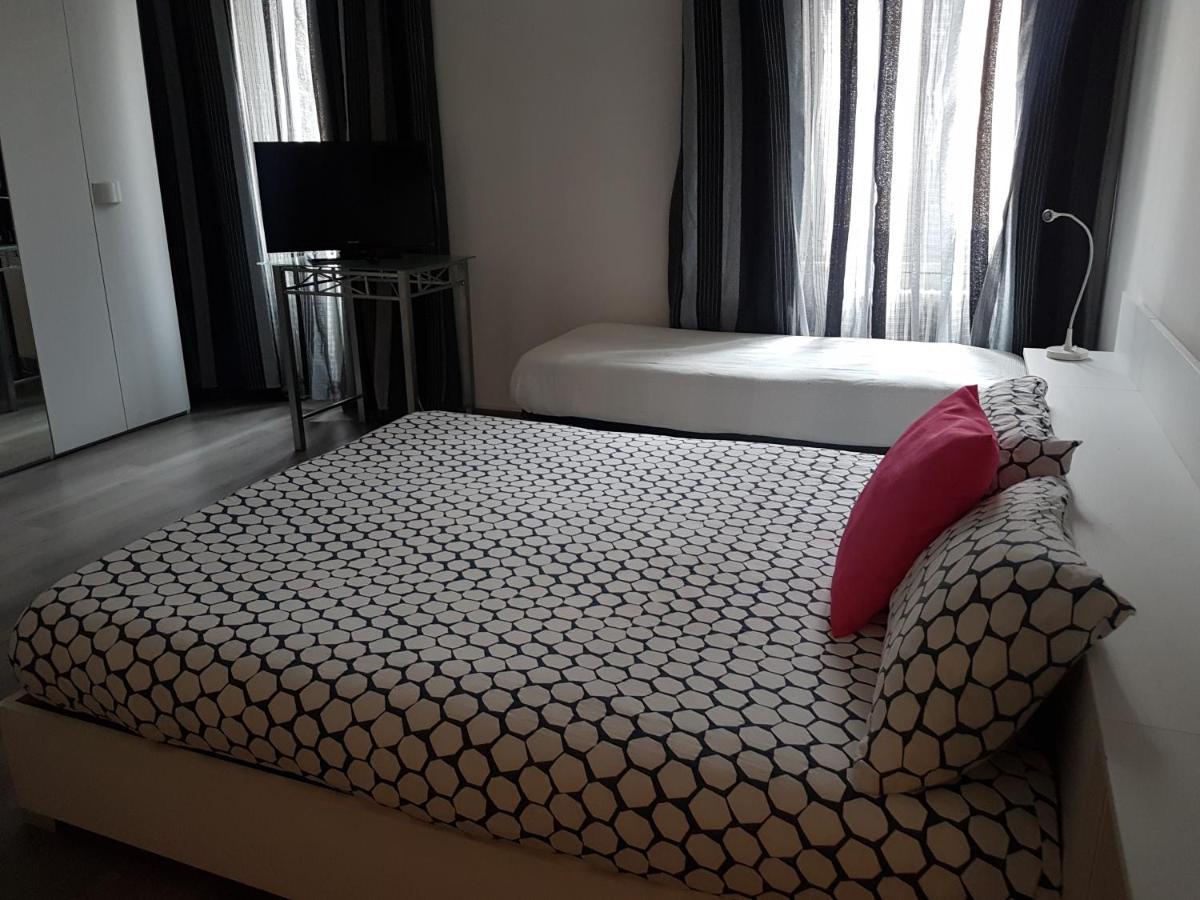 B&B Porto Vecchio Rooms - Stazione Centrale Τεργέστη Εξωτερικό φωτογραφία