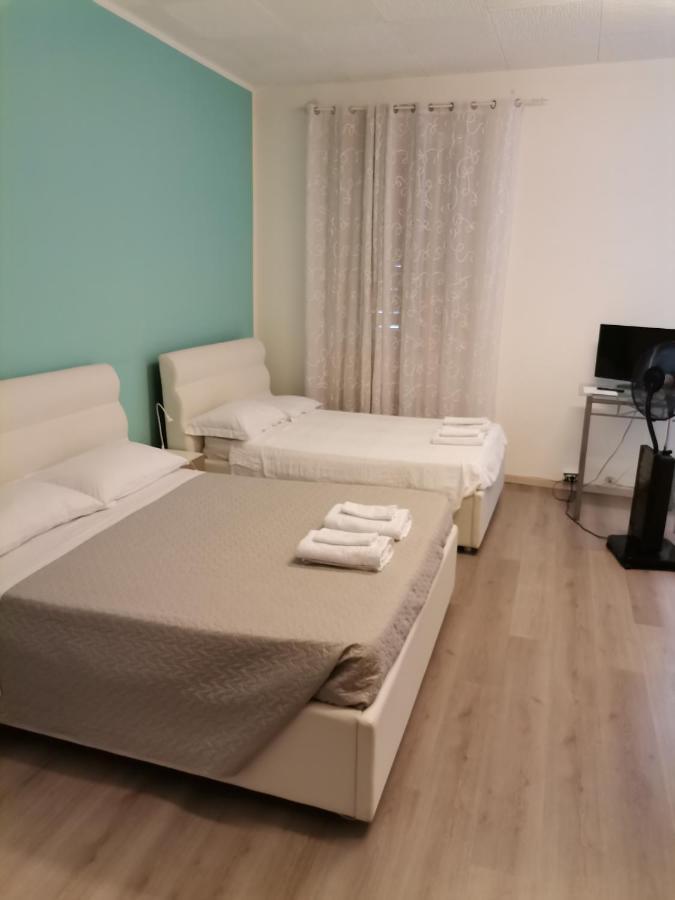 B&B Porto Vecchio Rooms - Stazione Centrale Τεργέστη Εξωτερικό φωτογραφία