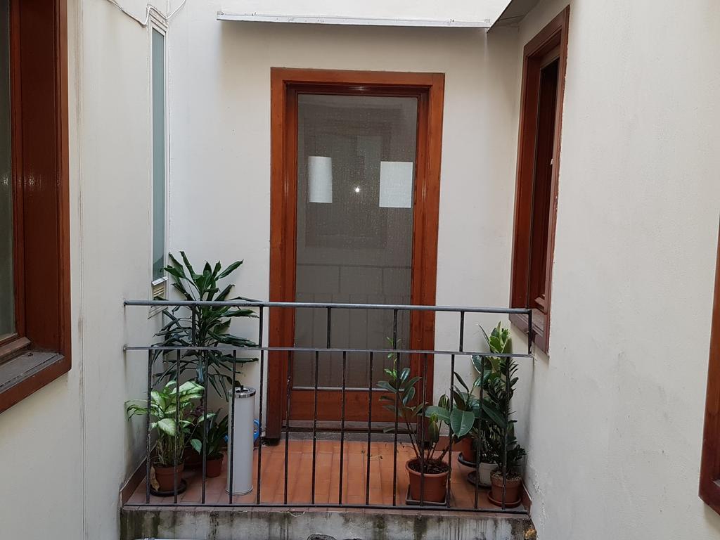 B&B Porto Vecchio Rooms - Stazione Centrale Τεργέστη Εξωτερικό φωτογραφία